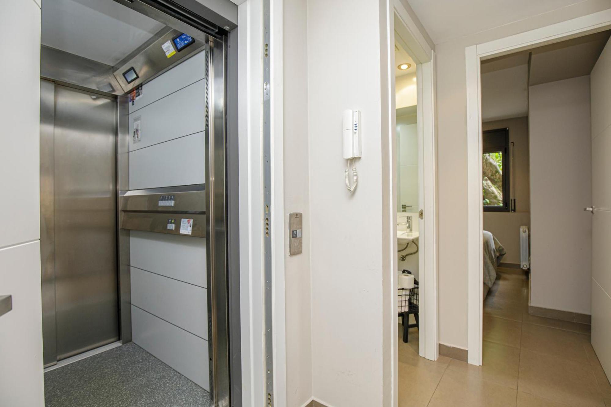 Centric Ripoll Apartment ภายนอก รูปภาพ